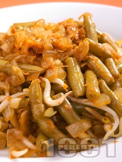 Бункис кетжаб - зелен фасул със соев сос, сусамово и фъстъчено масло - снимка на рецептата